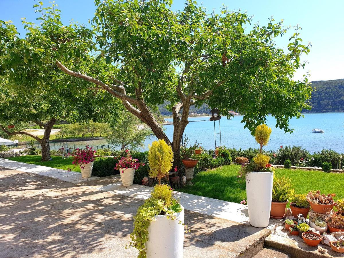 Apartmani I Sobe Jusic Раб Екстер'єр фото
