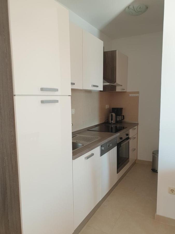 Apartmani I Sobe Jusic Раб Екстер'єр фото