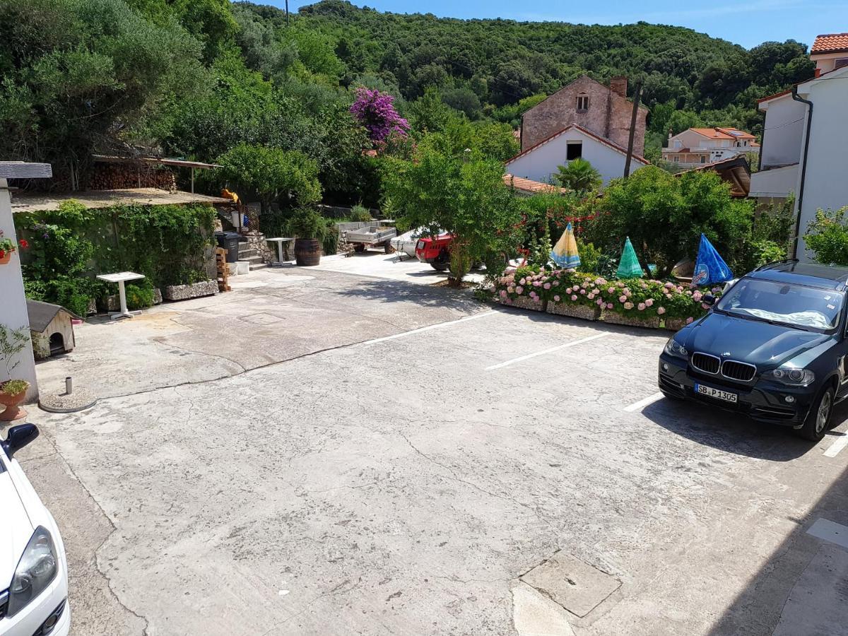 Apartmani I Sobe Jusic Раб Екстер'єр фото